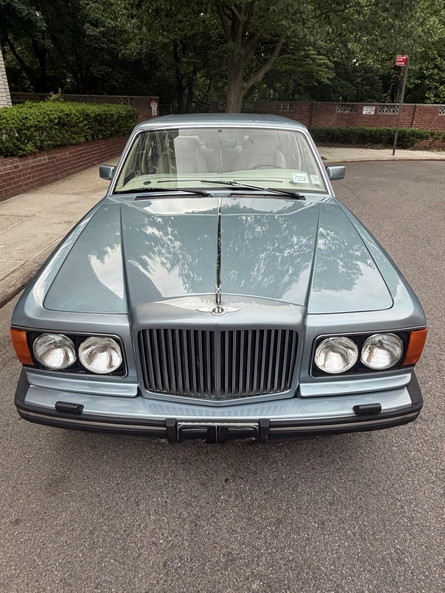Bentley Turbo