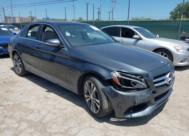 2015 MERCEDES-BENZ C-Class