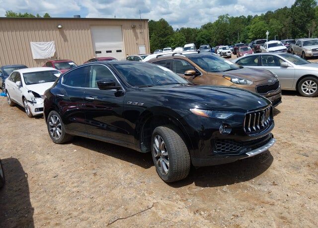 2017 MASERATI Levante