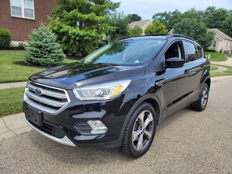 2017 FORD Escape