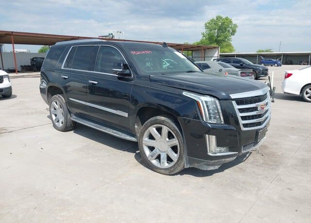 2019 CADILLAC Escalade