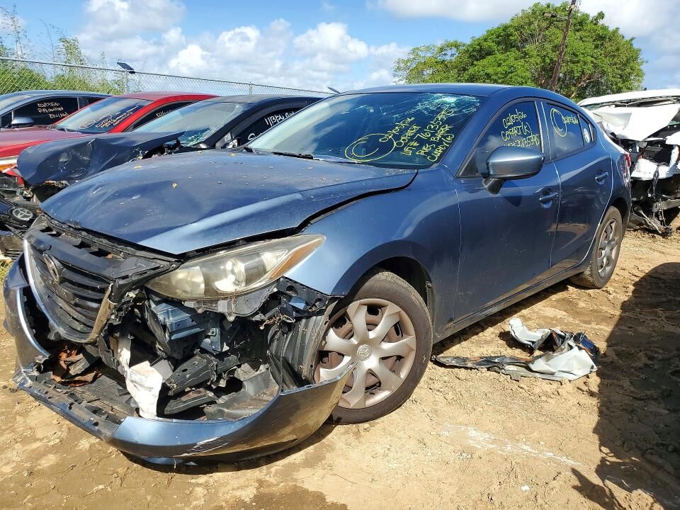 2016 MAZDA Mazda3