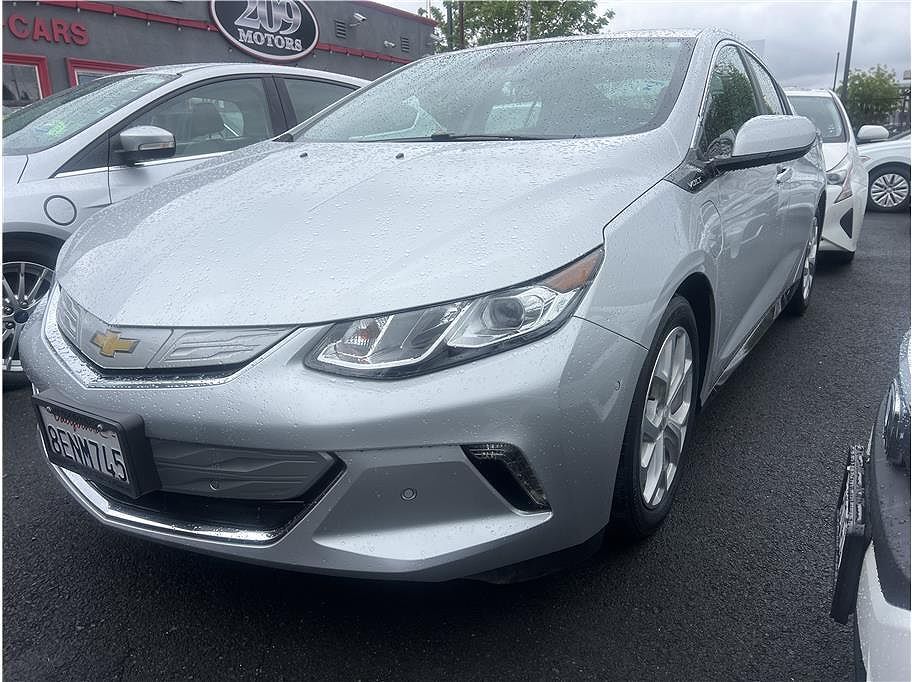 2018 CHEVROLET Volt