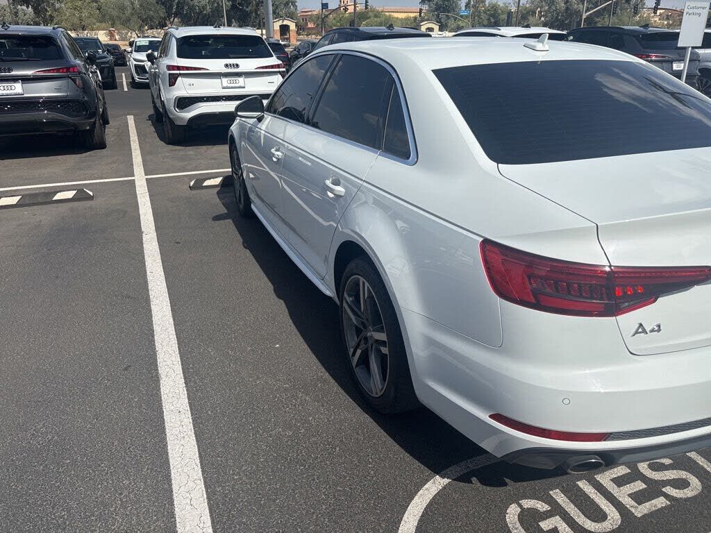 2017 Audi A4