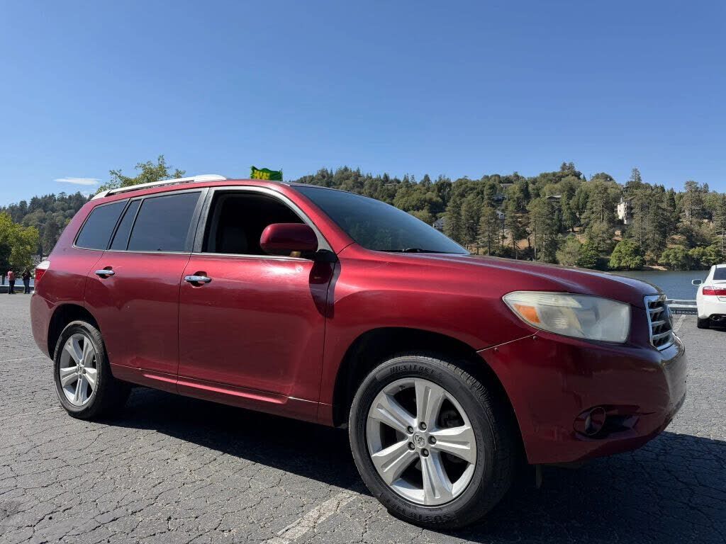 2010 TOYOTA Highlander