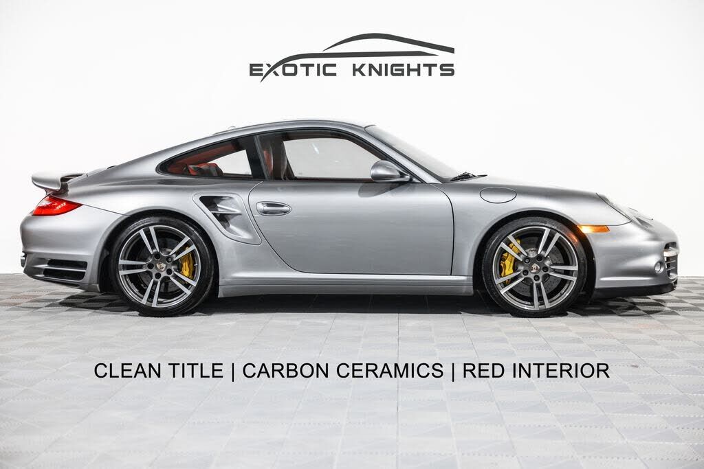 2012 PORSCHE 911