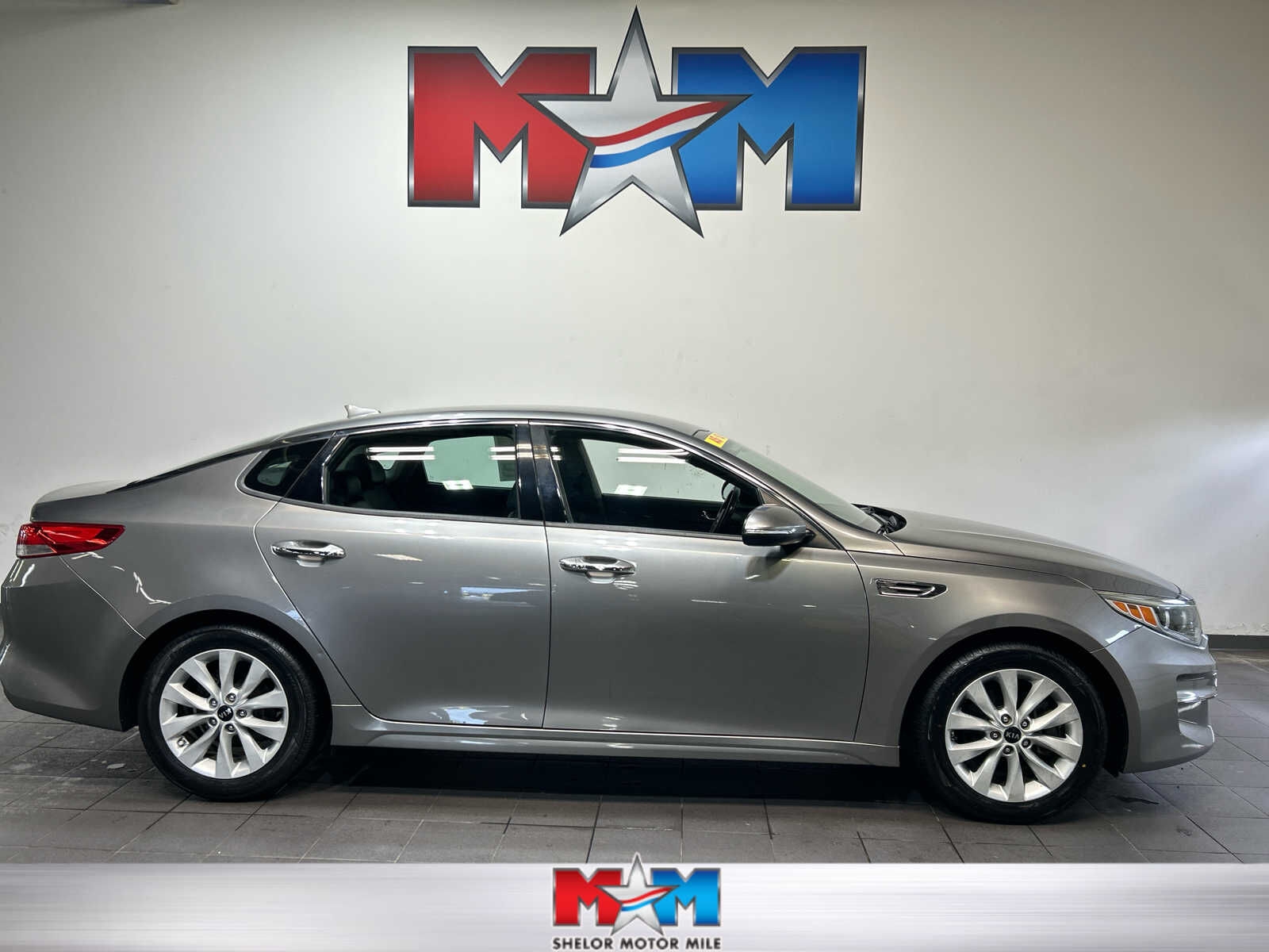 2016 KIA Optima