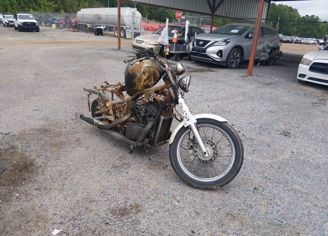 2005 HONDA VT600CD