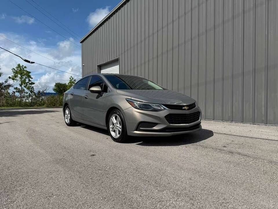 2018 CHEVROLET Cruze