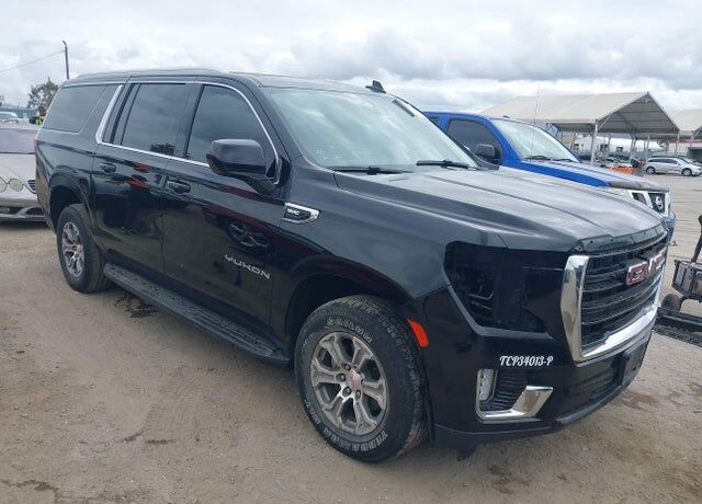 2022 GMC Yukon XL