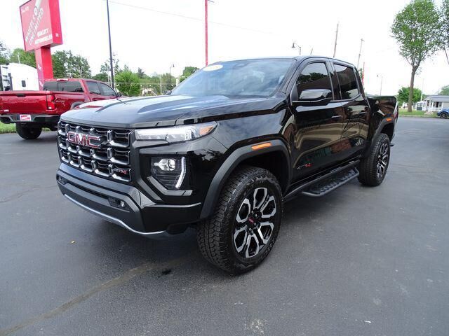2025 GMC Canyon