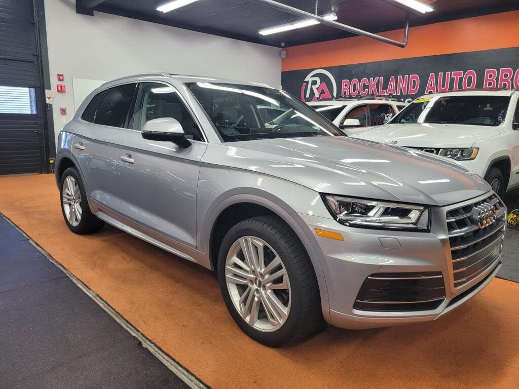 2018 AUDI Q5