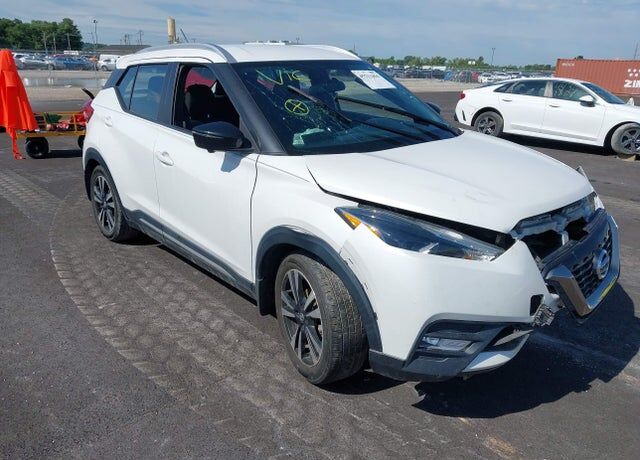 2019 NISSAN Kicks