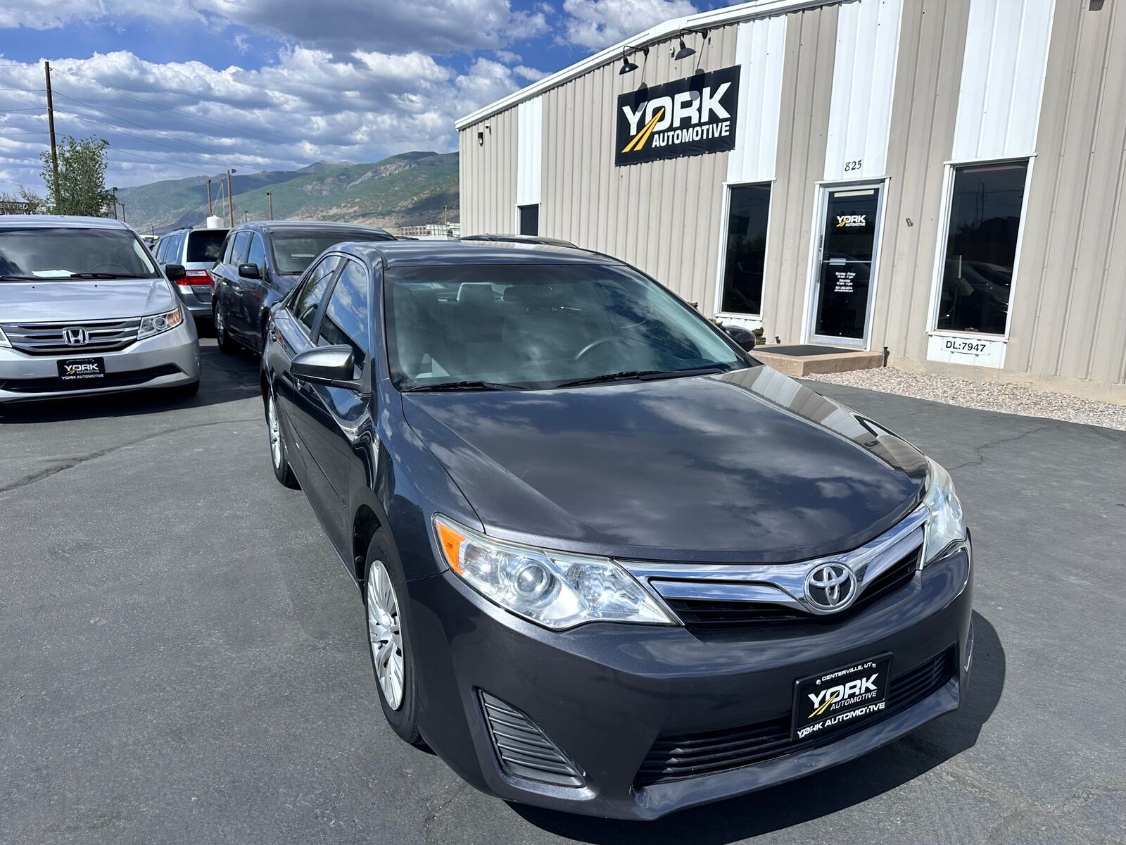 2013 TOYOTA Camry