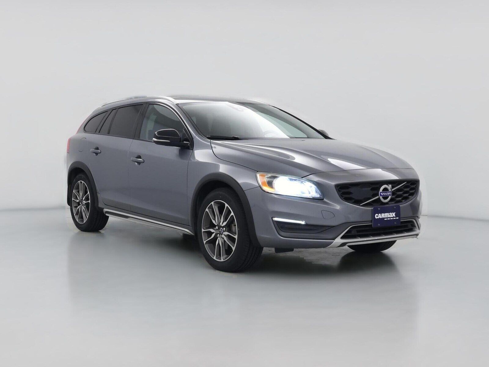 2016 VOLVO V60CC