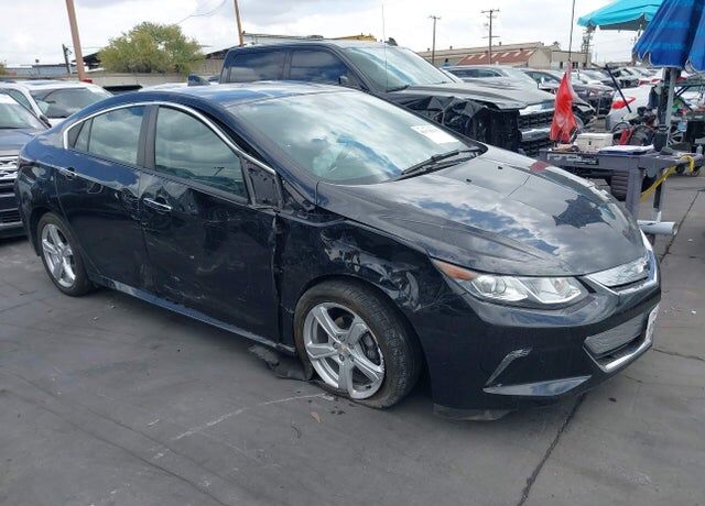 2018 CHEVROLET Volt