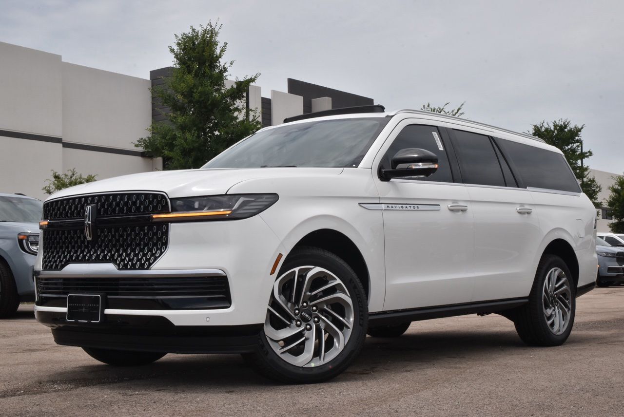 2026 LINCOLN Navigator L