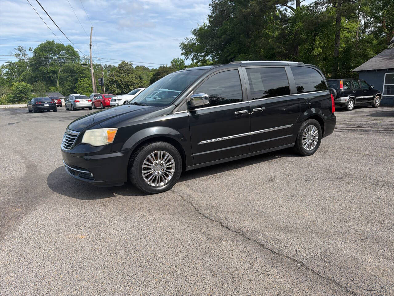 2011 CHRYSLER Town and Country