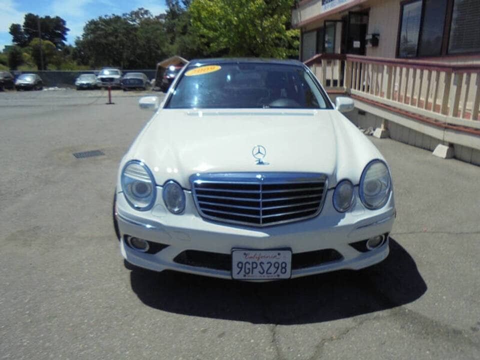 2009 MERCEDES-BENZ E-Class