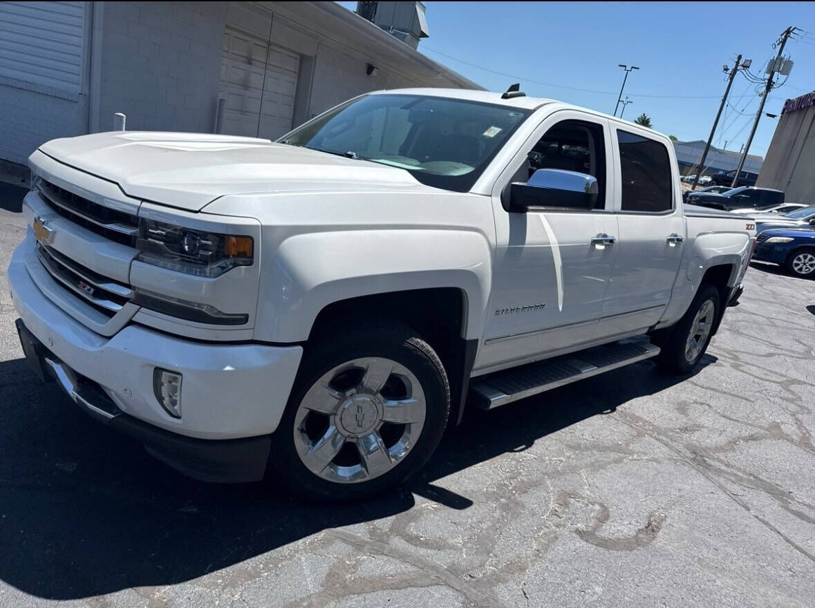 2017 CHEVROLET Silverado