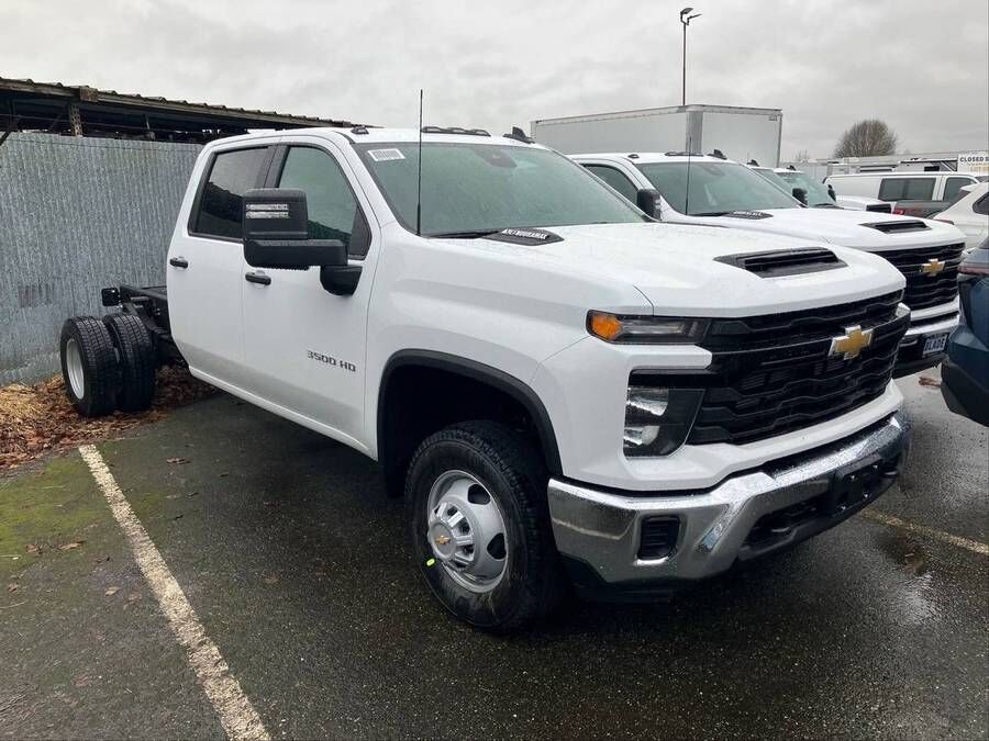 2026 CHEVROLET Silverado HD