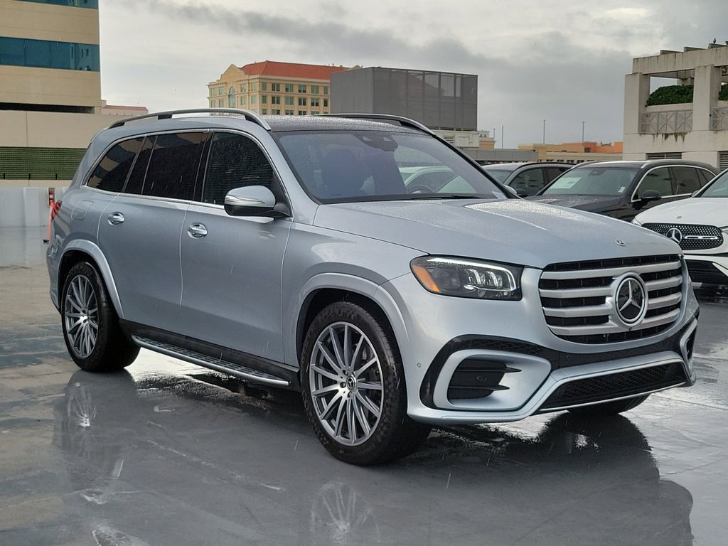 2025 MERCEDES-BENZ GLS-Class