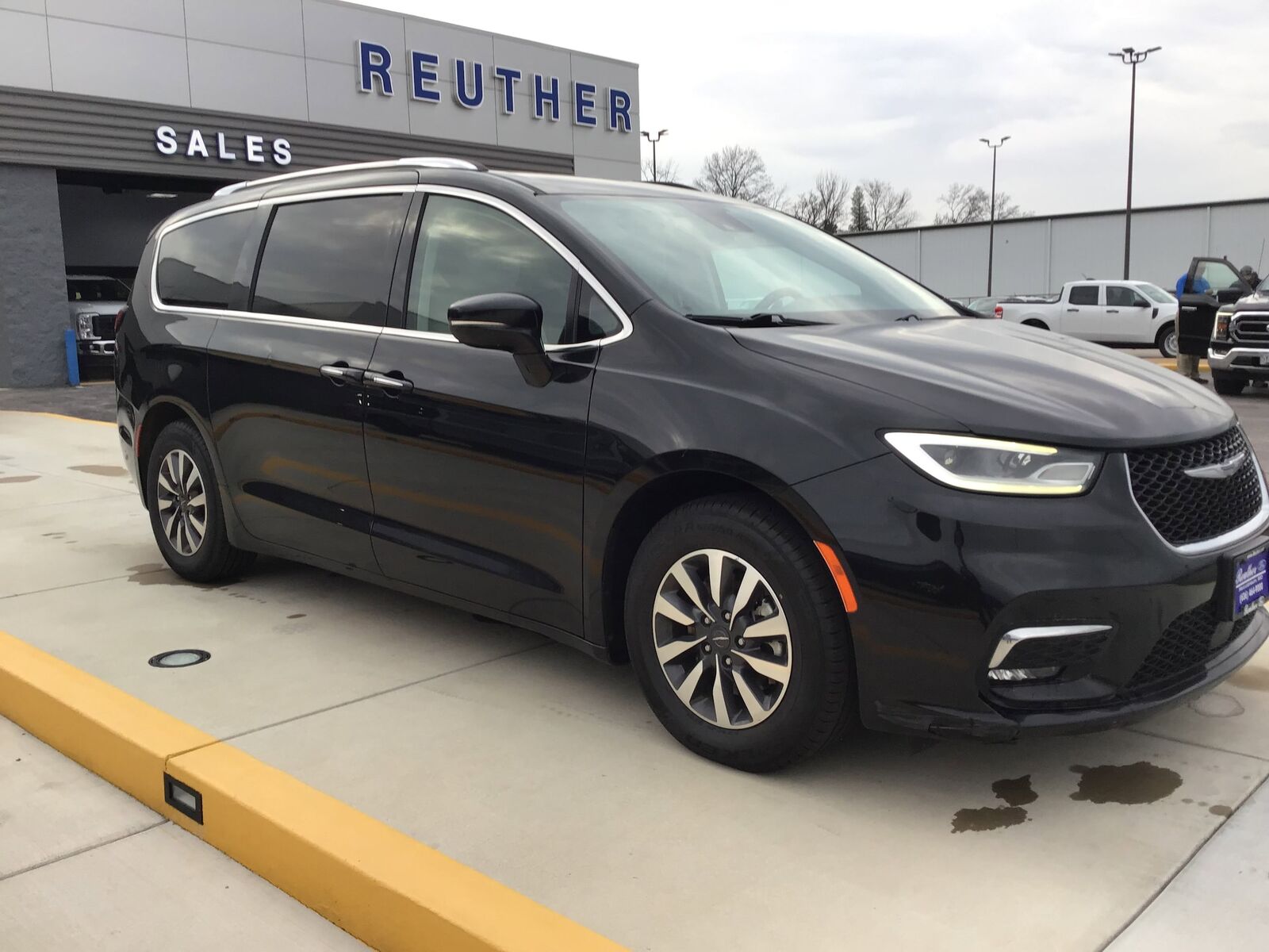2021 CHRYSLER Pacifica