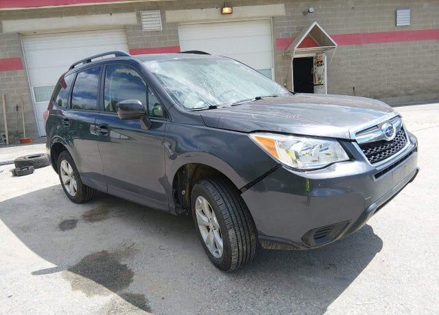 2015 SUBARU Forester