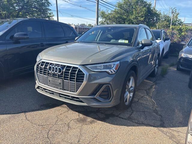 2021 AUDI Q3