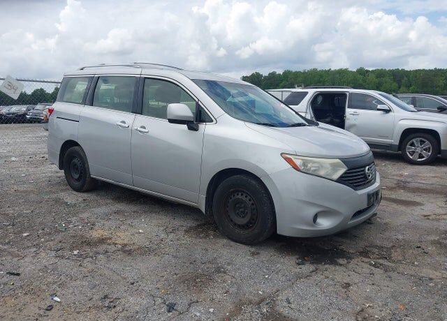 2015 NISSAN Quest