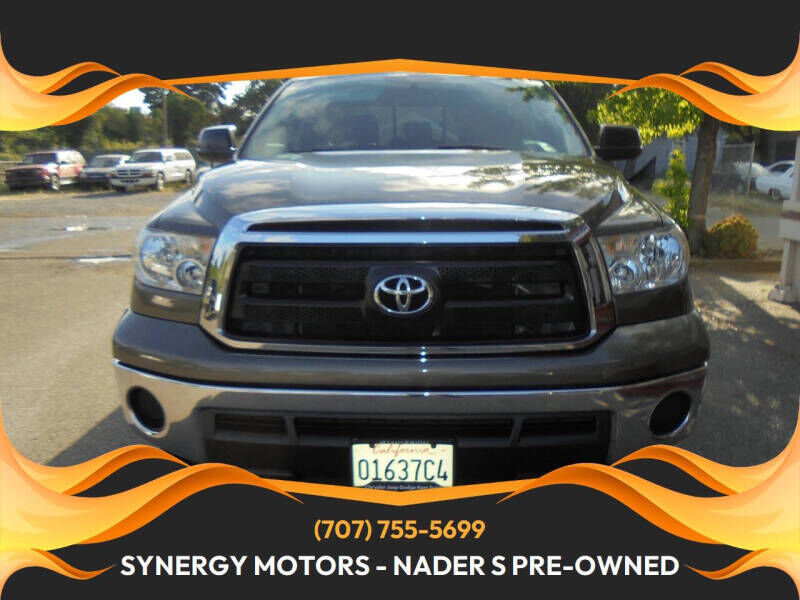 2011 TOYOTA Tundra
