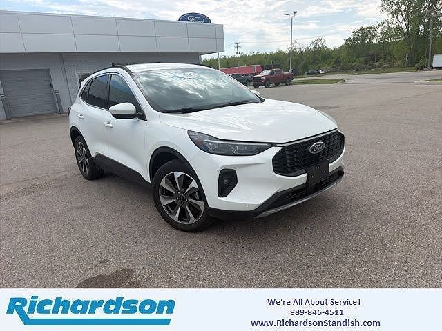 2024 FORD Escape
