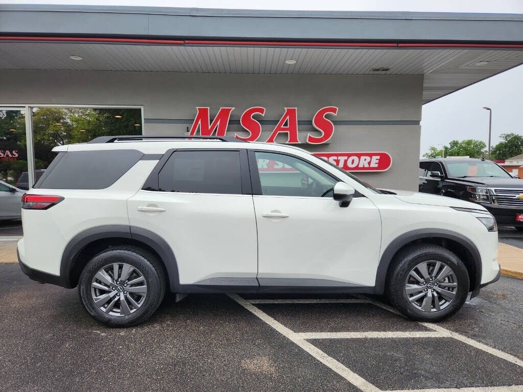 2025 NISSAN Pathfinder