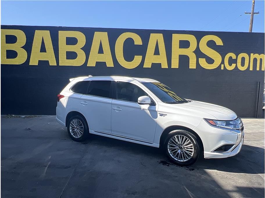 2022 MITSUBISHI Outlander