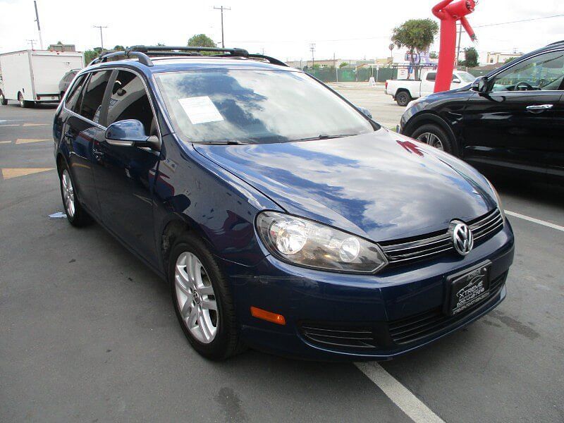 2013 VOLKSWAGEN Jetta SportWagen