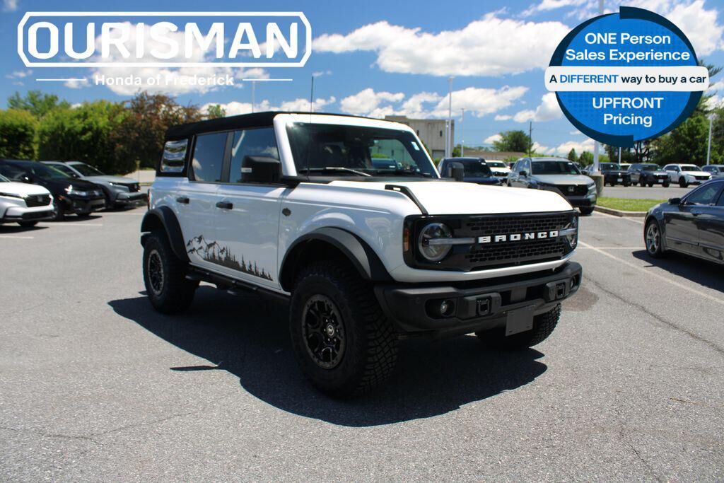 2023 FORD Bronco