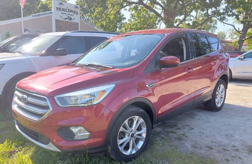 2017 FORD Escape