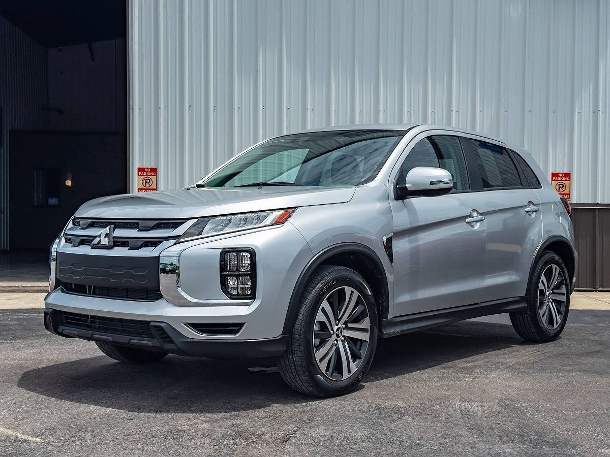 2025 MITSUBISHI Outlander Sport