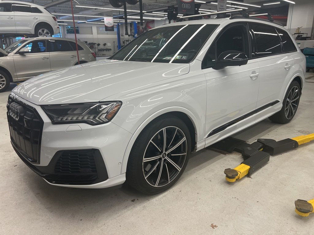 2021 AUDI SQ7