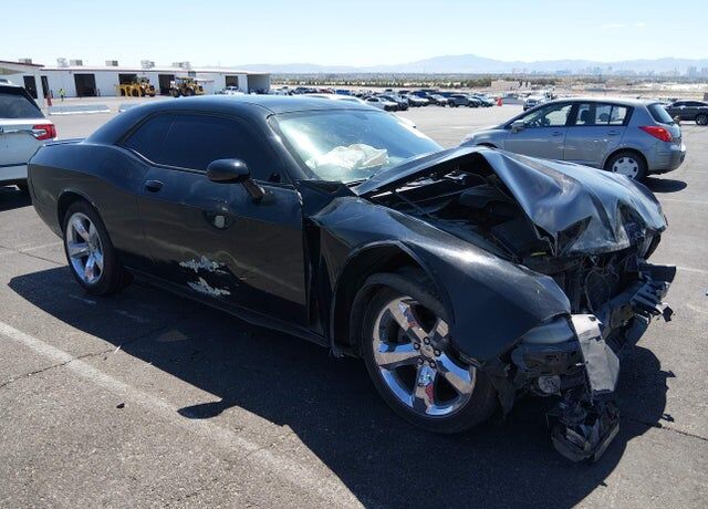 2013 DODGE Challenger