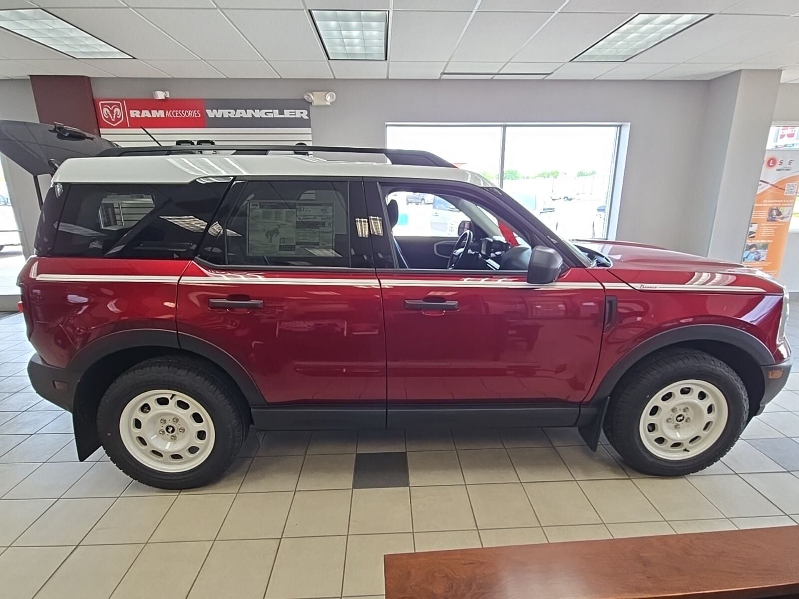 2025 FORD Bronco