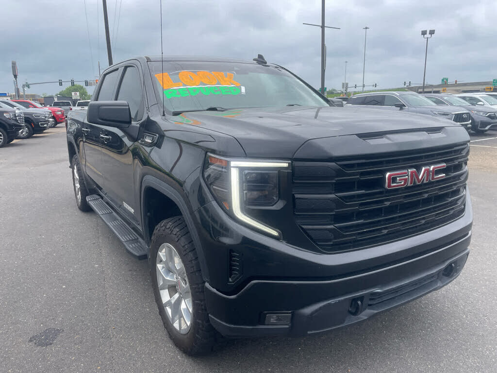 2023 GMC Sierra