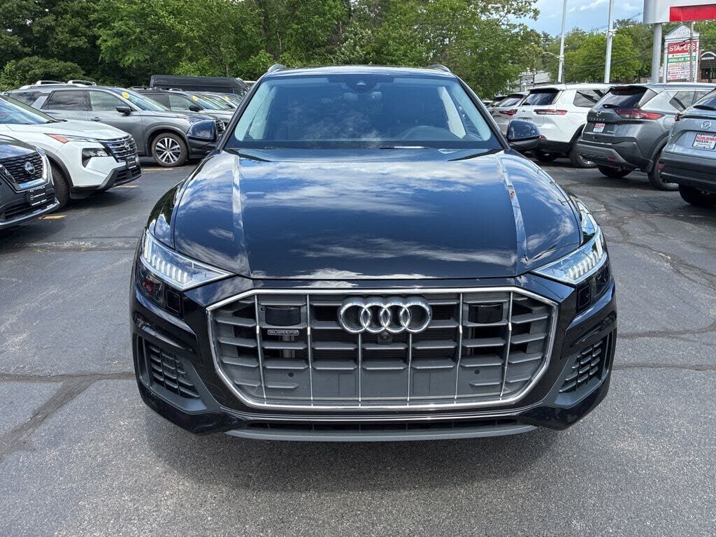 2023 Audi Q8
