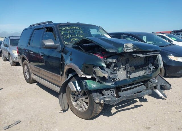 2013 FORD Expedition