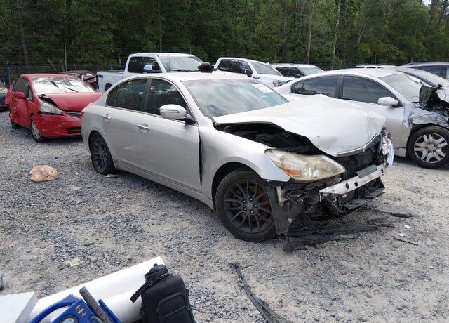 2011 HYUNDAI Genesis