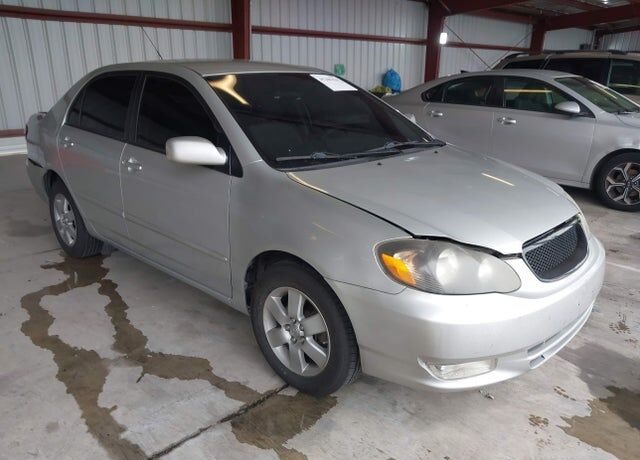 2004 TOYOTA Corolla