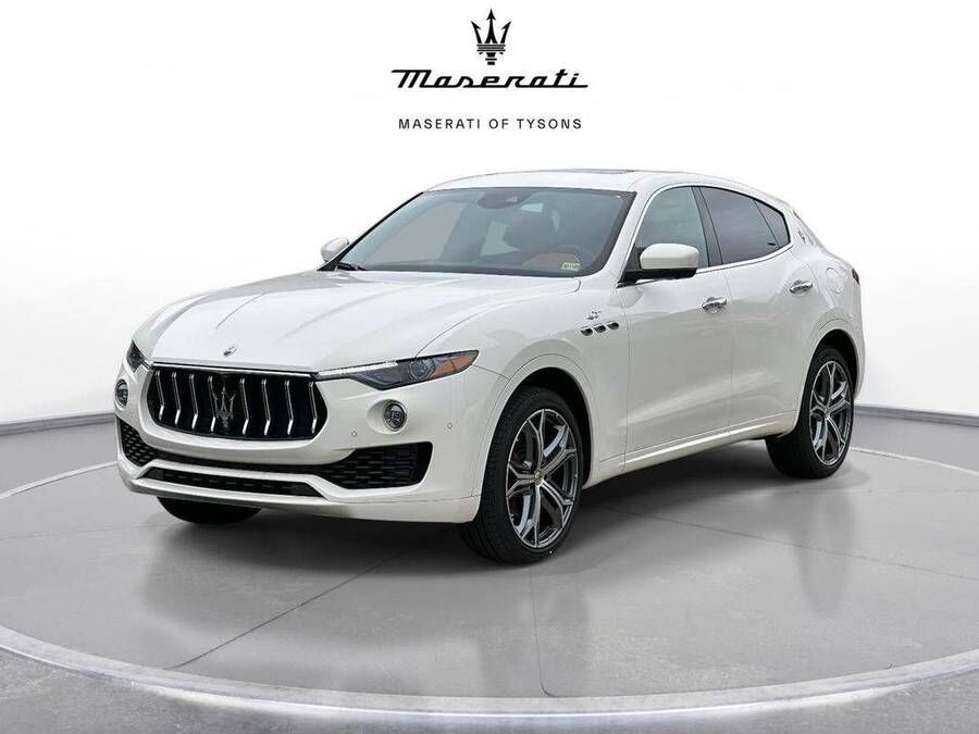 2023 MASERATI Levante