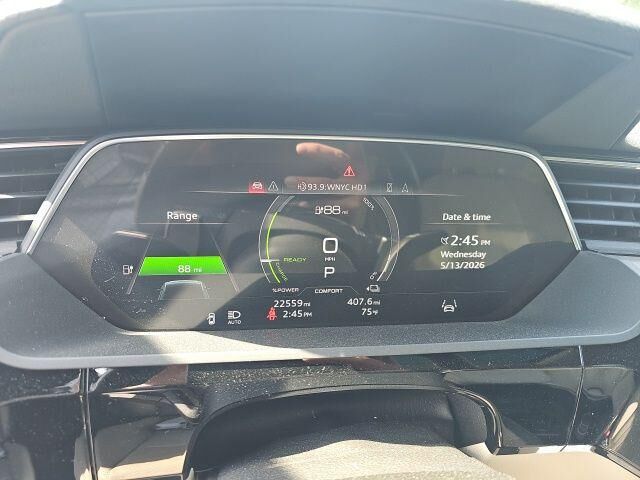 2024 Audi Q8