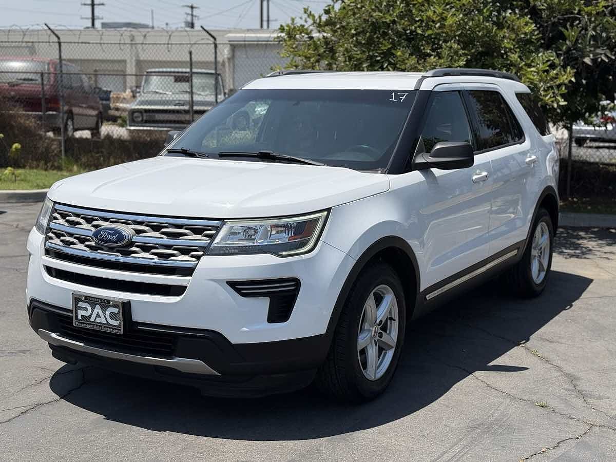 2018 FORD Explorer