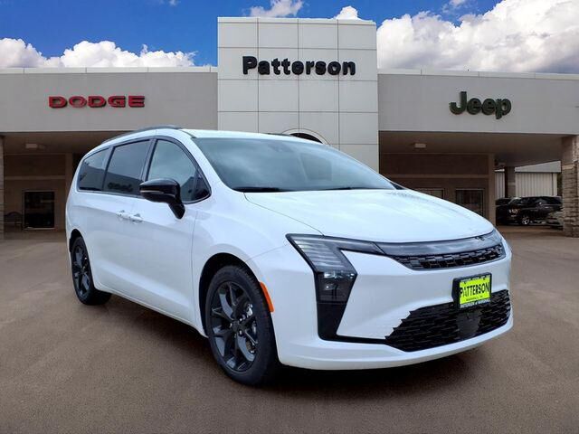 2027 CHRYSLER Pacifica
